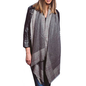 Soft 20 % Cashmere Glen Check Oblong Scarf